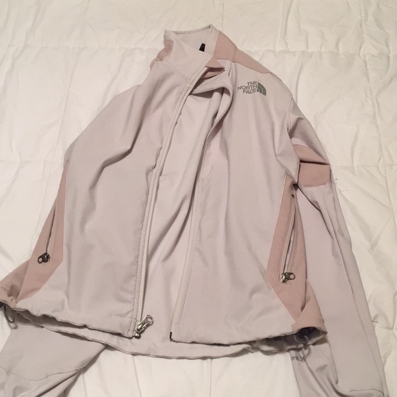 (North Face) rain coat - Picture 1 of 7
